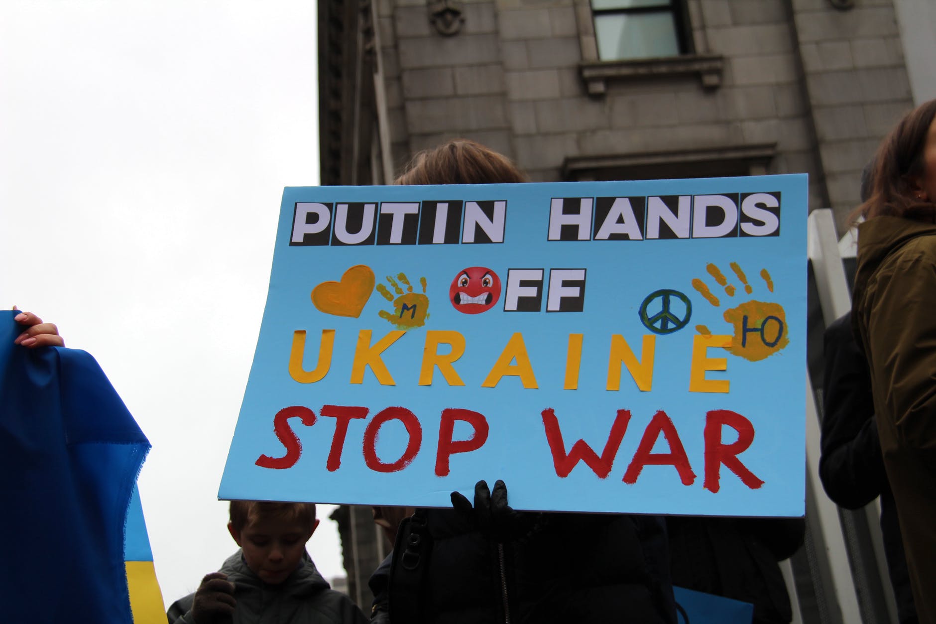 demonstrations in solidarity with ukraine