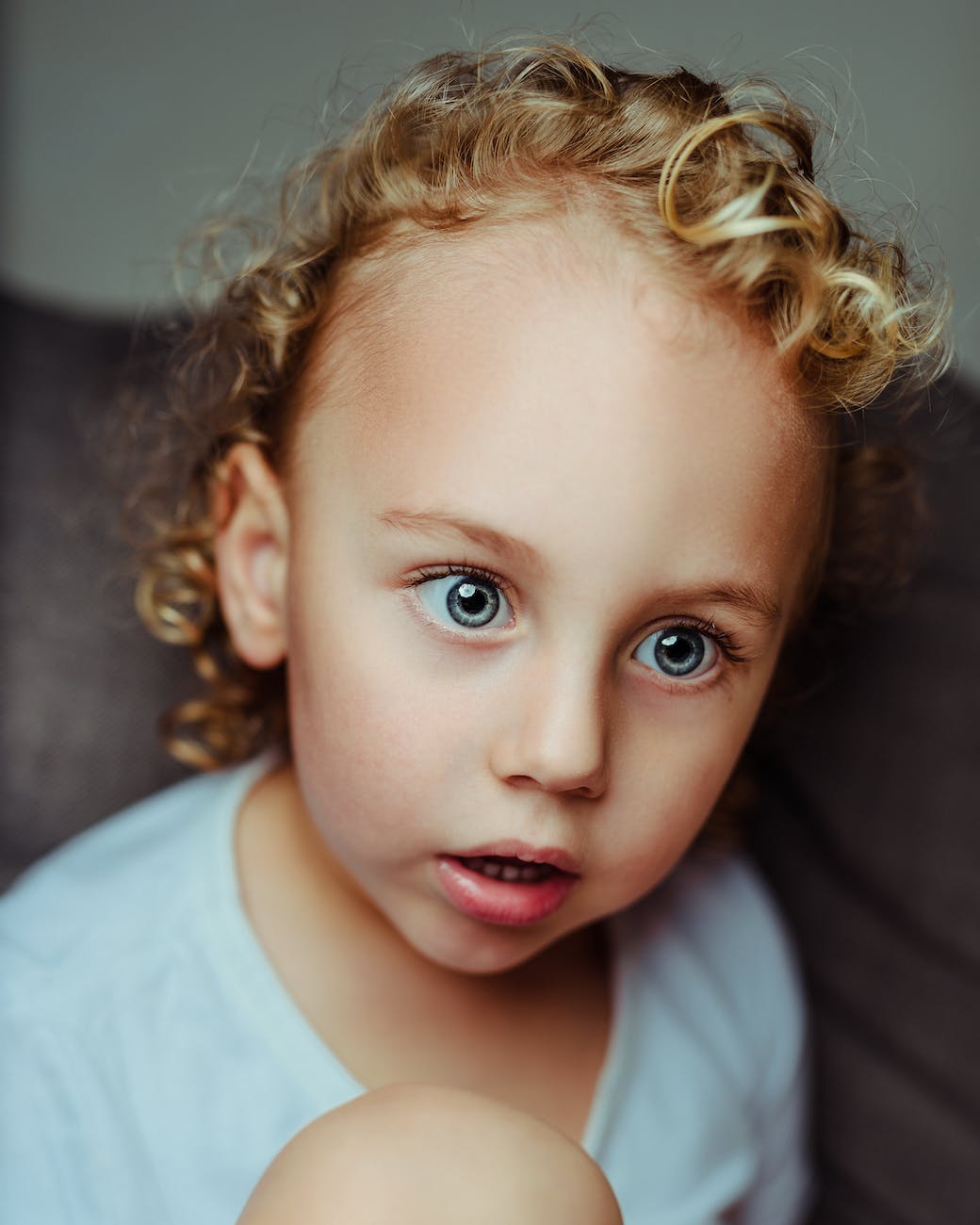 toddler doing shocked expression